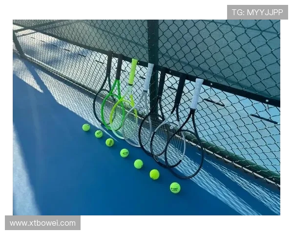 杨秀英亲授网球技巧与心得分享助你提升球技的秘诀